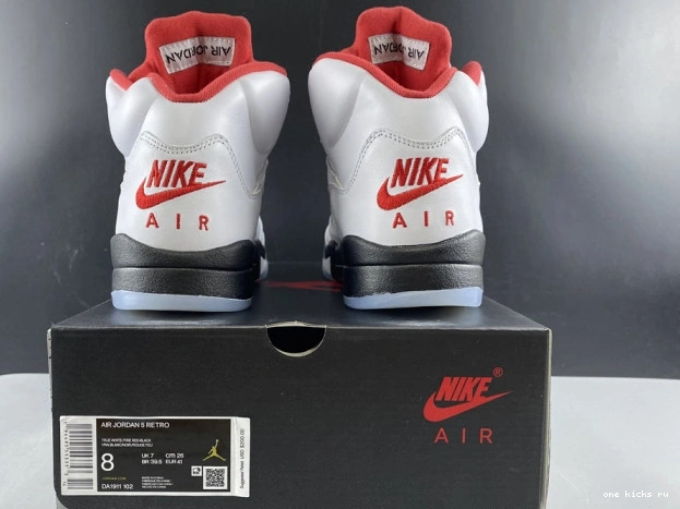 Chep Onekick Silver Jordan Tongue (2020) Retro DA1911-102 Fire Red Air 5 0701